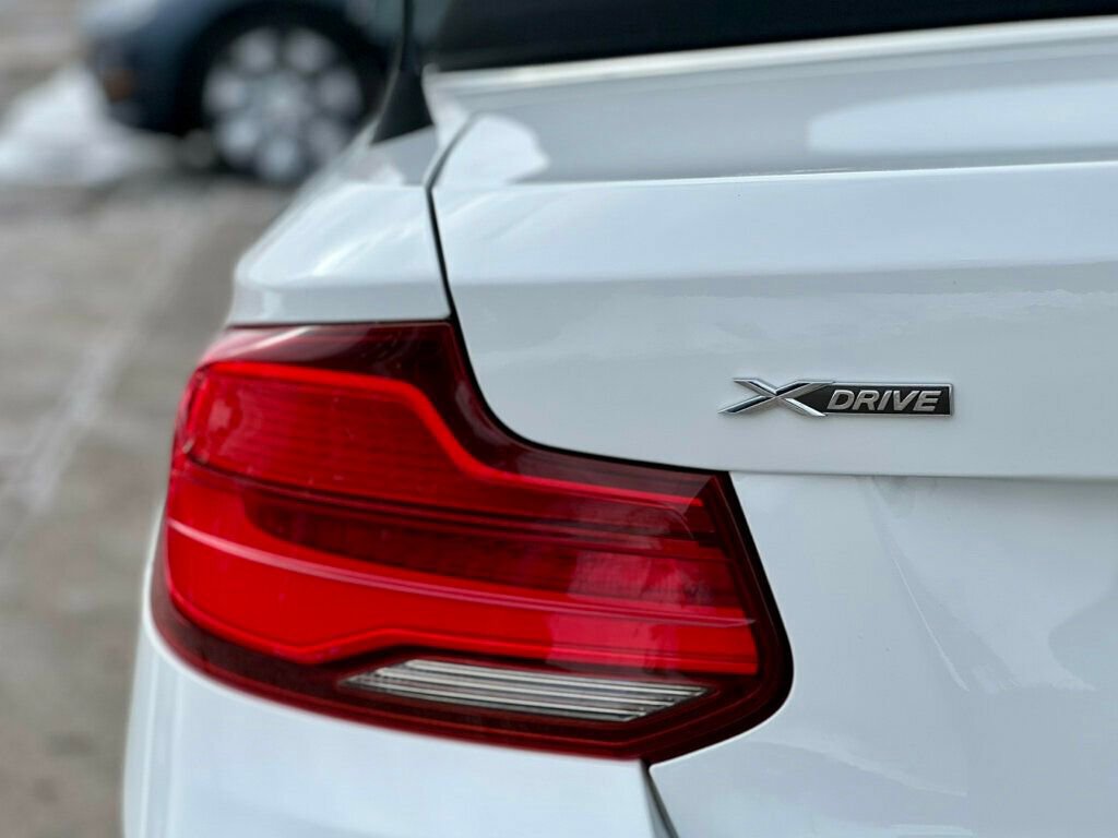 Used 2019 BMW 230i xDrive Convertible w/ Convenience Package image 10