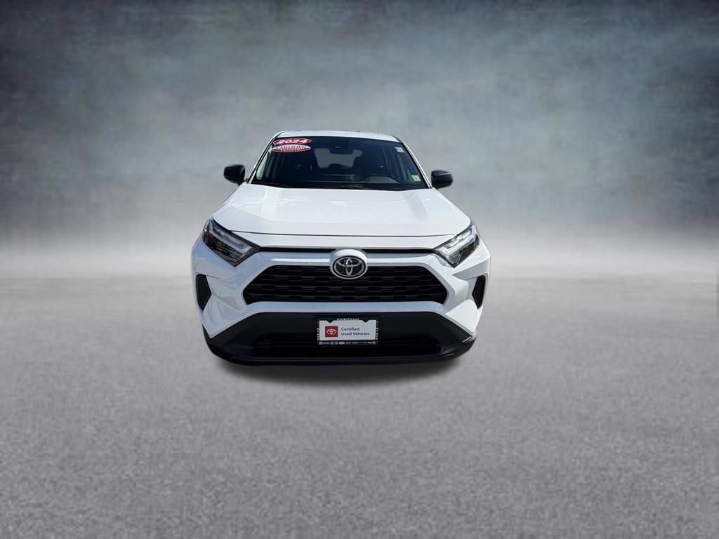 Used 2024 Toyota RAV4 LE AWD/4WD image 9