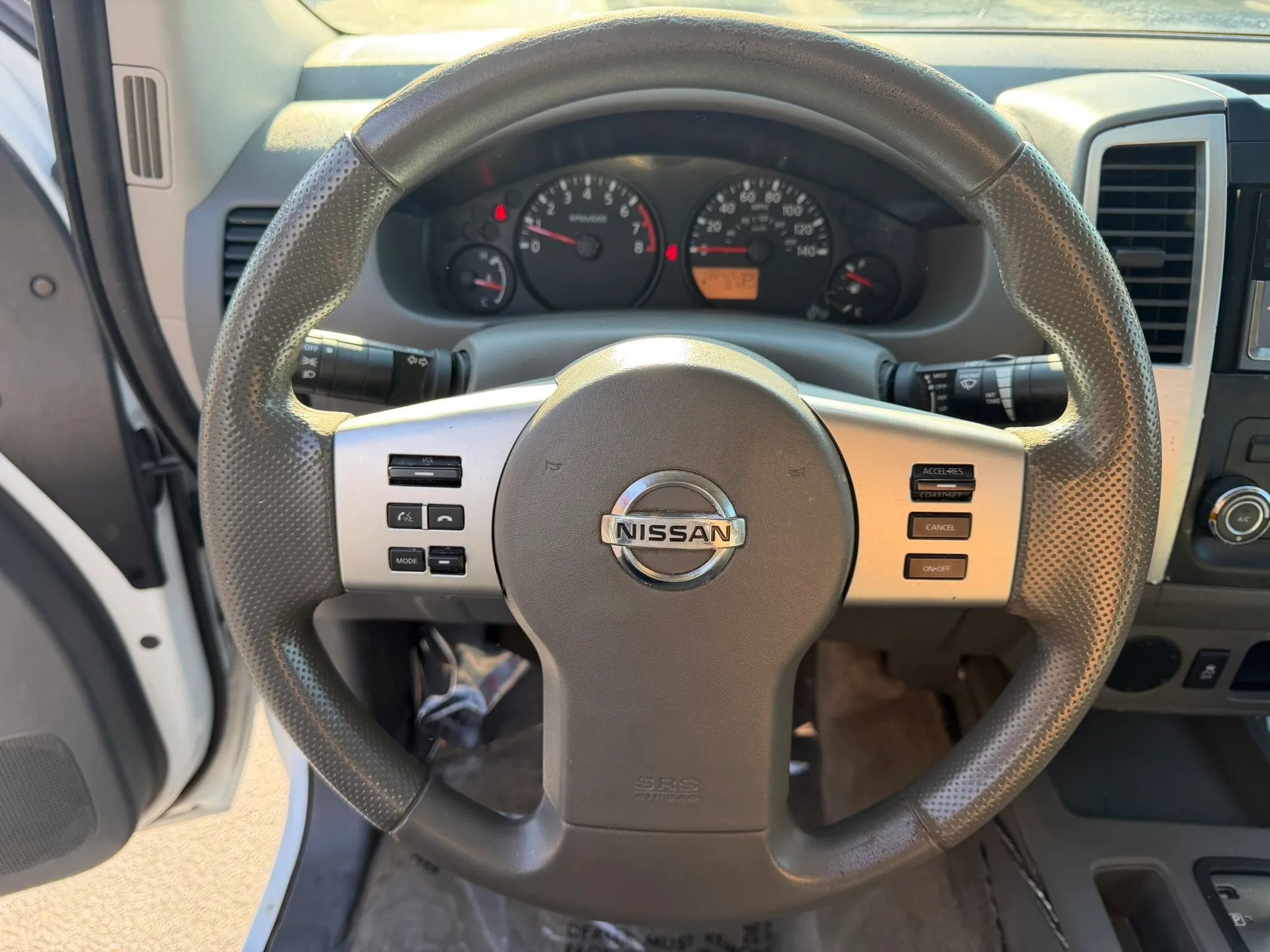 Used 2015 Nissan Frontier S RWD image 16