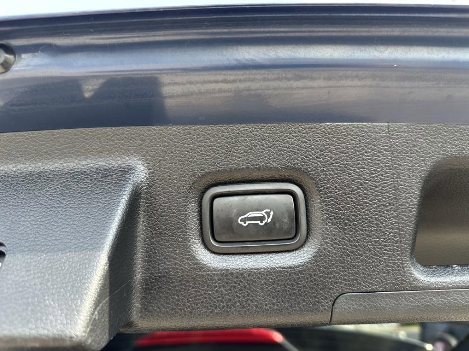 Used 2022 Hyundai Santa Fe Calligraphy image 20