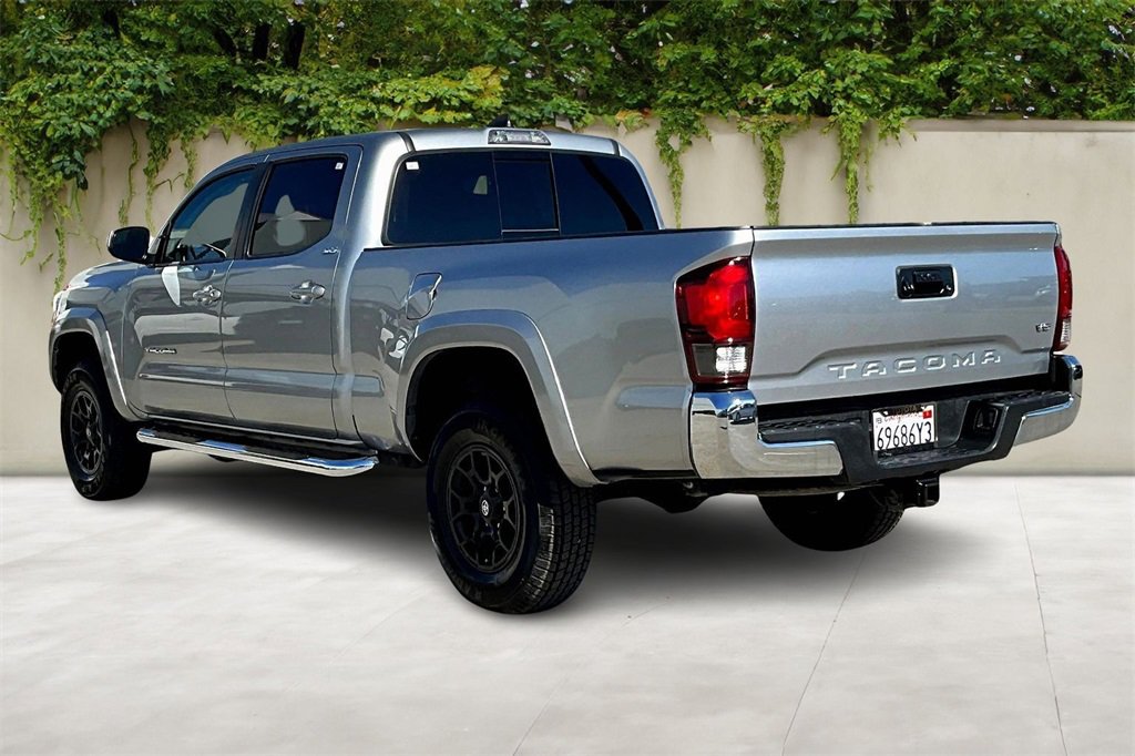 Used 2022 Toyota Tacoma SR5 image 4