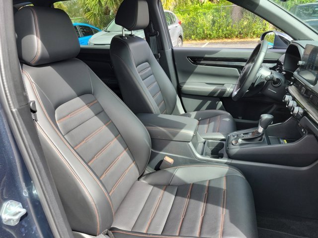 Certified 2025 Honda CR-V Sport Touring image 6