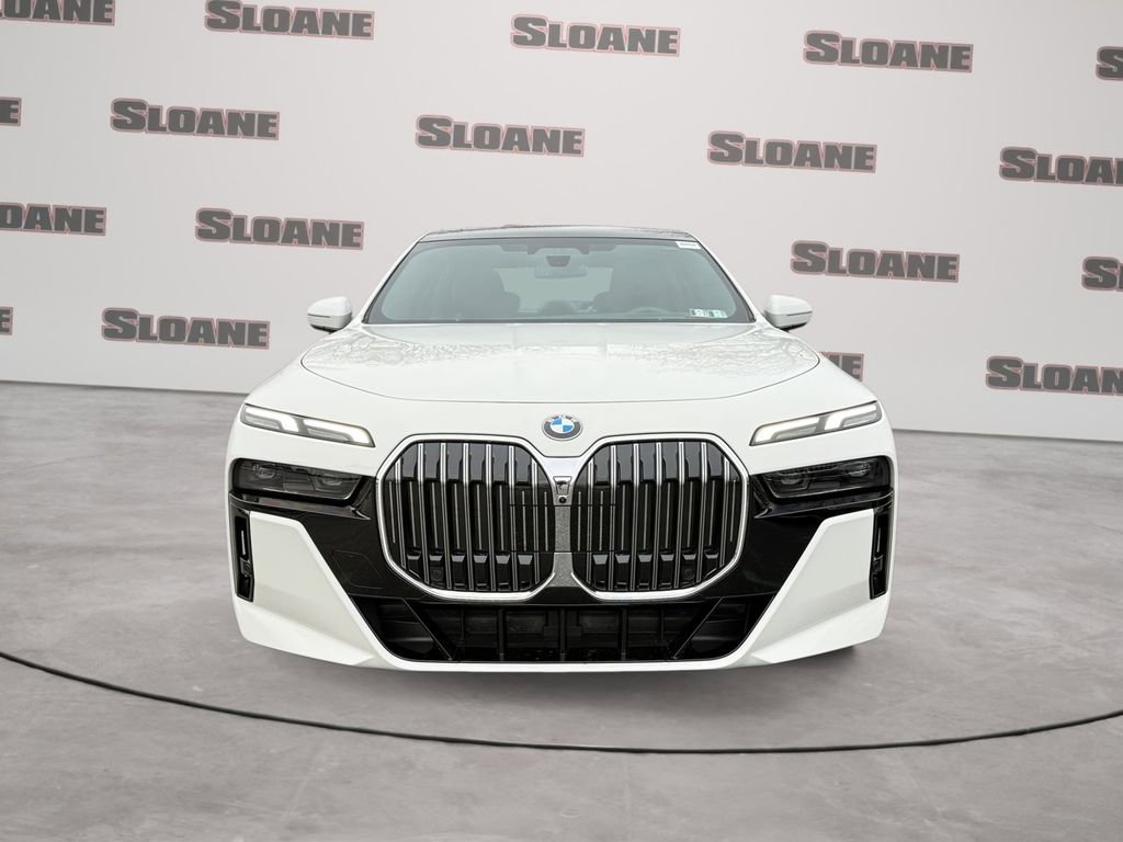 Certified 2025 BMW 740i xDrive image 8