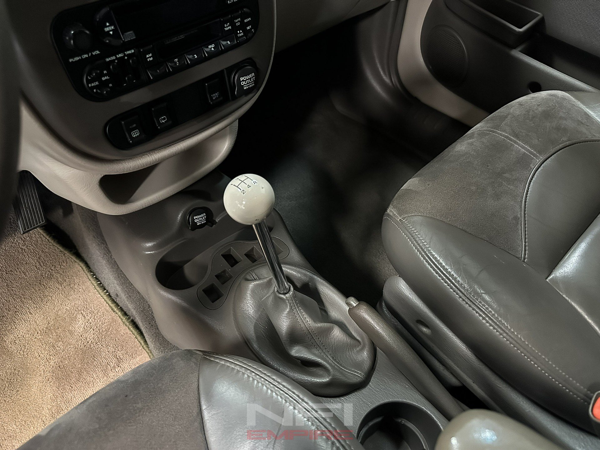 Used 2001 Chrysler PT Cruiser FWD image 28