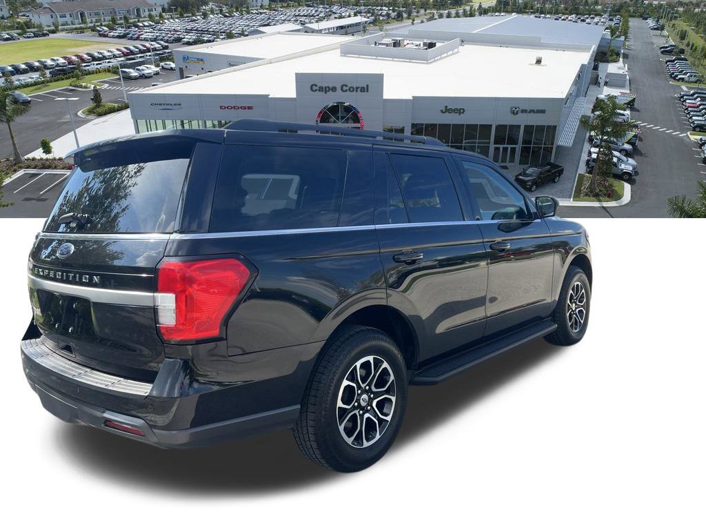 Used 2024 Ford Expedition XLT AWD/4WD image 8