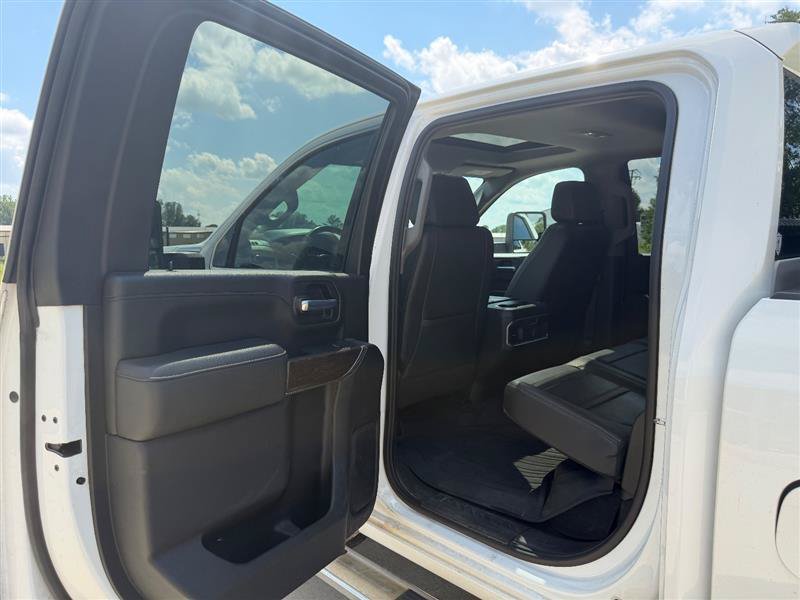 Used 2020 GMC Sierra 2500 Denali w/ Denali Ultimate Package AWD/4WD image 17
