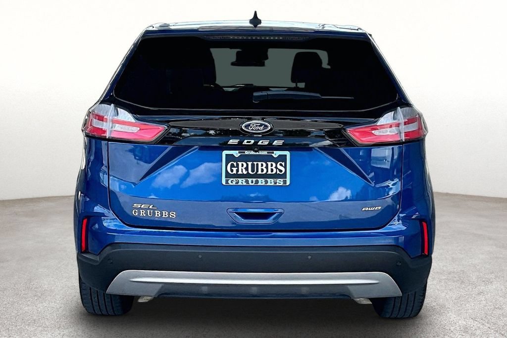 Used 2021 Ford Edge SEL w/ Convenience Package AWD/4WD image 5
