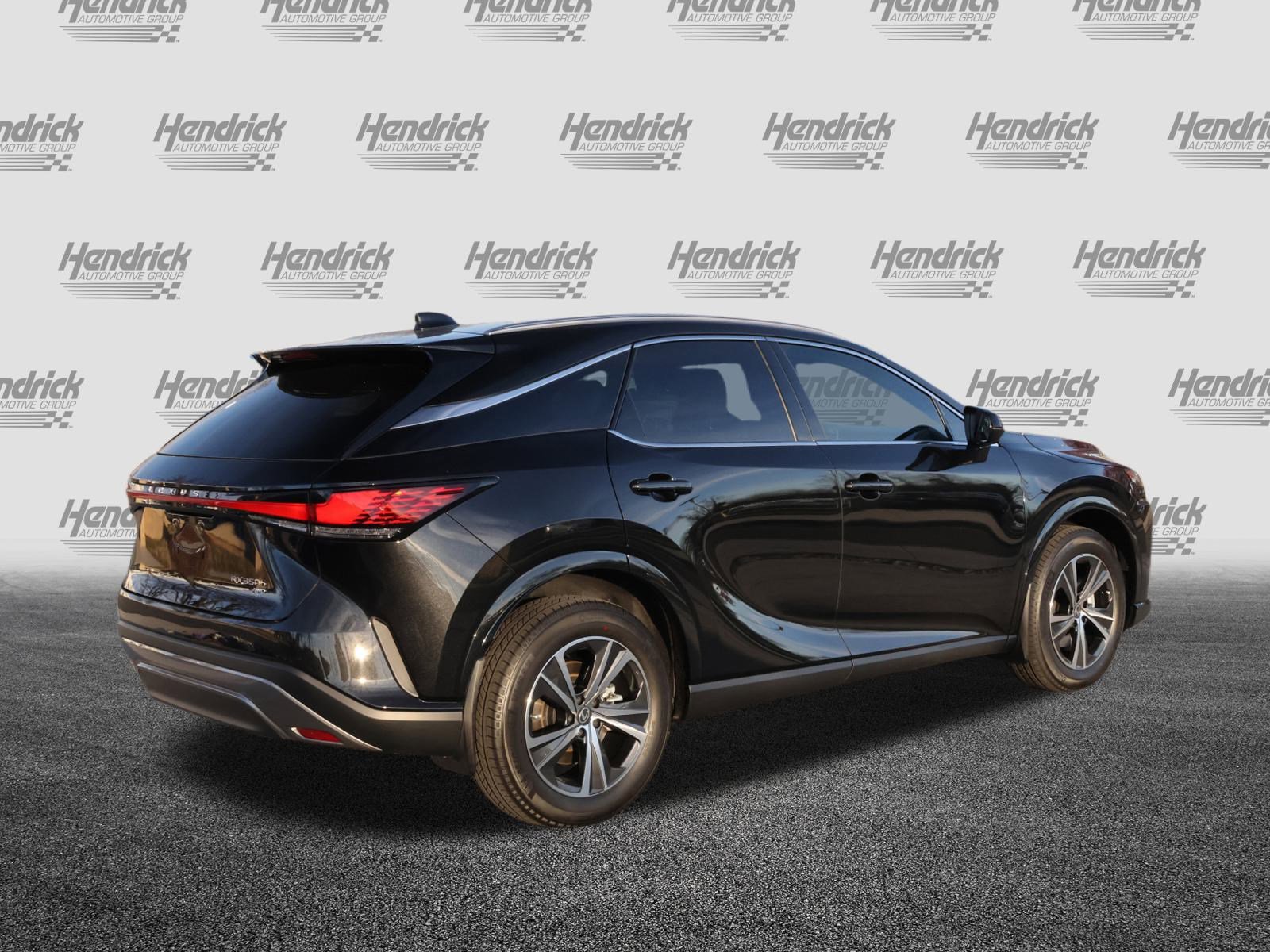 Certified 2026 Lexus RX 350h w/ Convenience Package image 9