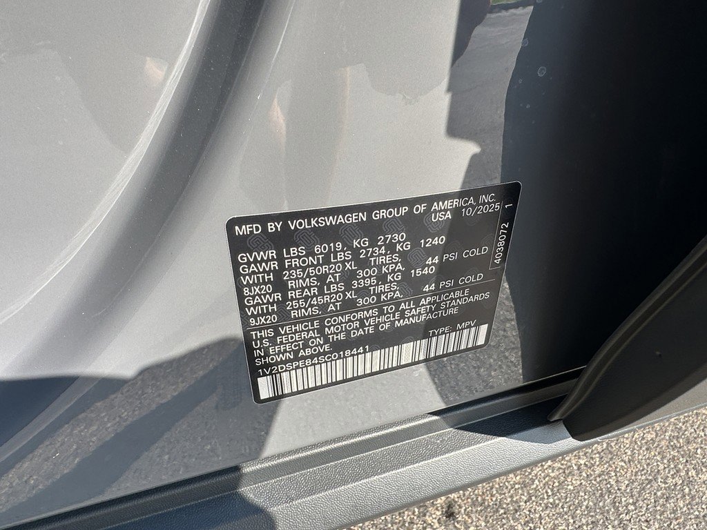New 2025 Volkswagen ID.4 Pro AWD/4WD image 19