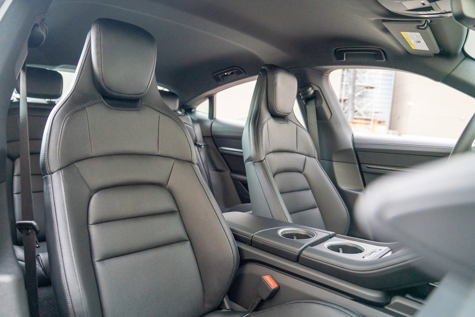 Used 2025 Porsche Taycan image 22