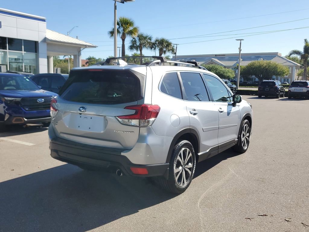 Used 2022 Subaru Forester Limited w/ Popular Package #3 AWD/4WD image 5