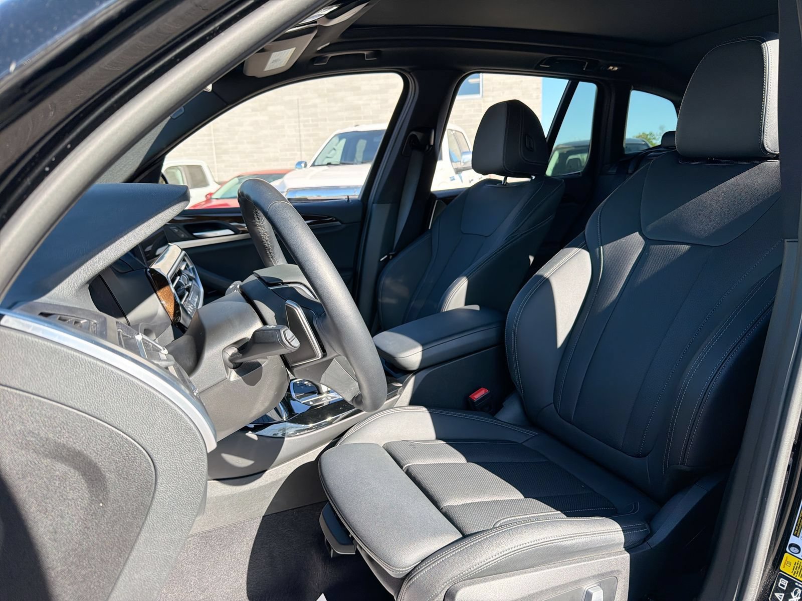 Used 2023 BMW X3 xDrive30i w/ Premium Package w/ZPA AWD/4WD image 17