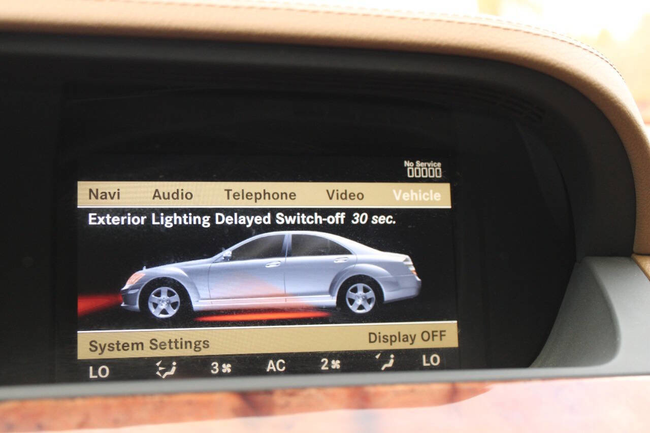 Used 2008 Mercedes-Benz S 550 4MATIC image 40