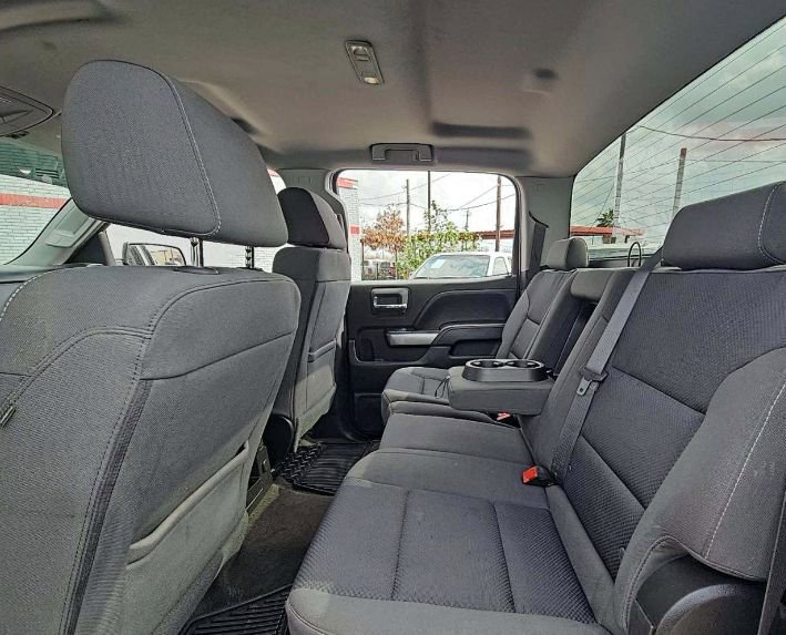 Used 2018 Chevrolet Silverado 1500 LT w/ Texas Edition image 23