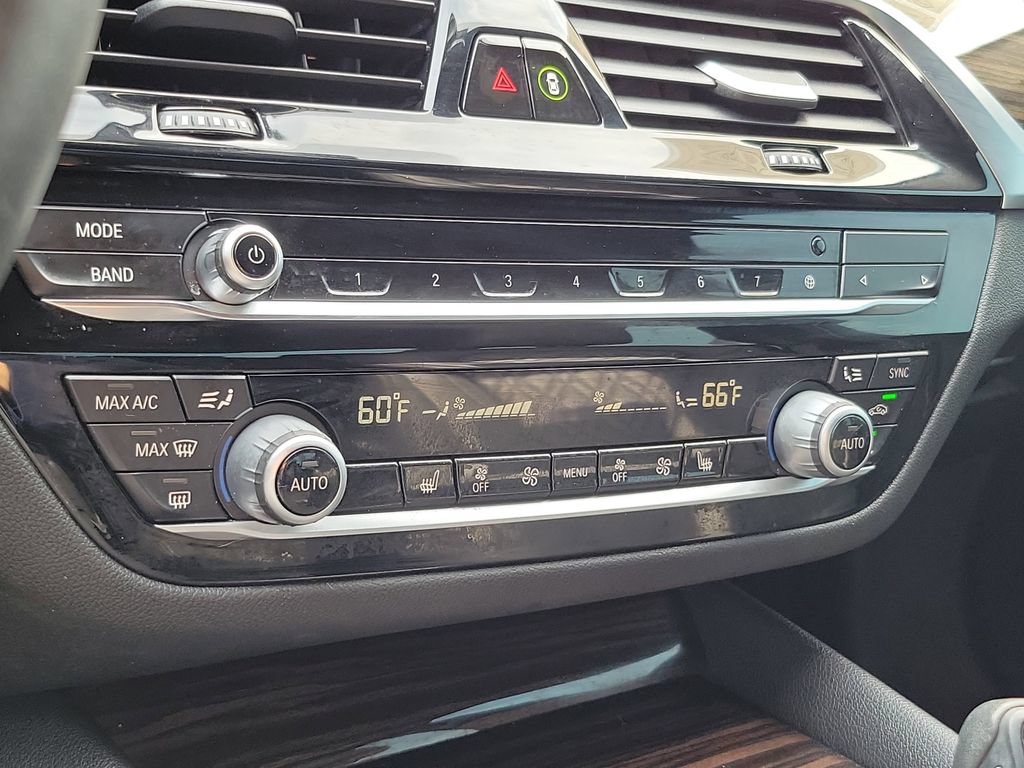 Used 2021 BMW 530i w/ Convenience Package RWD image 27