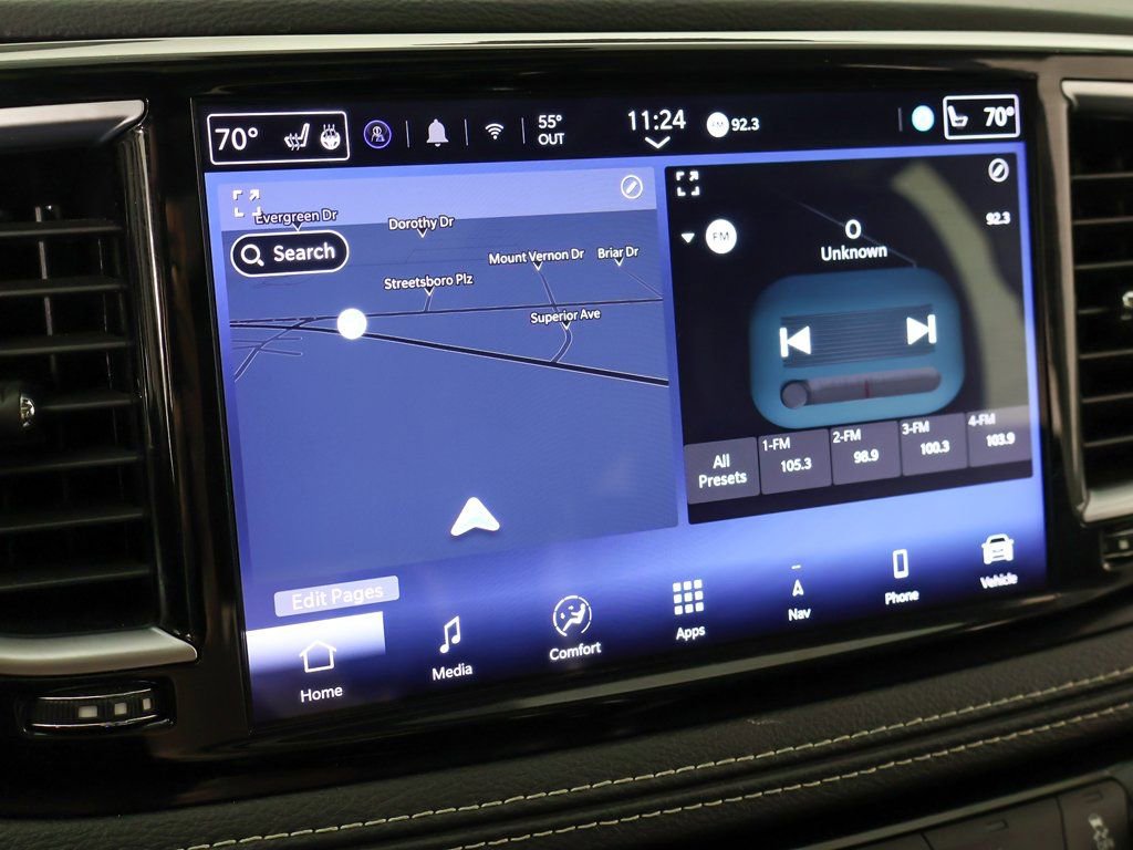 Used 2024 Chrysler Pacifica Limited image 53