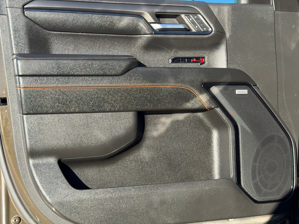 Used 2024 GMC Sierra 1500 AT4 w/ Technology Package image 19