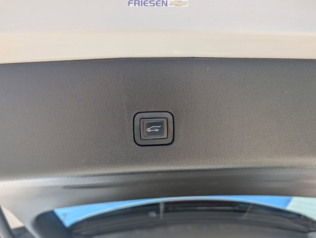 Used 2018 Chevrolet Traverse High Country image 26