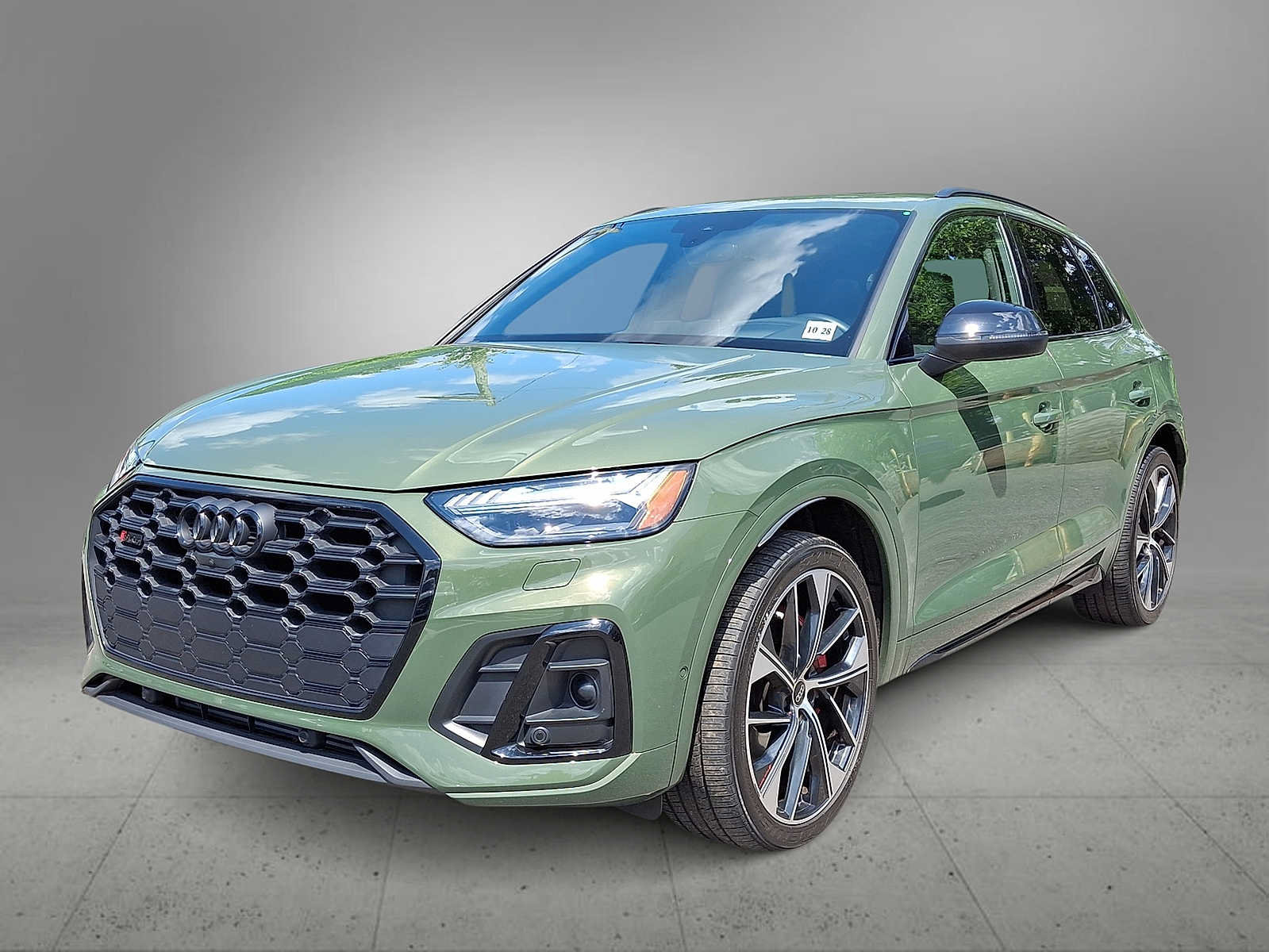 Used 2023 Audi SQ5 Prestige w/ Prestige Package AWD/4WD image 1