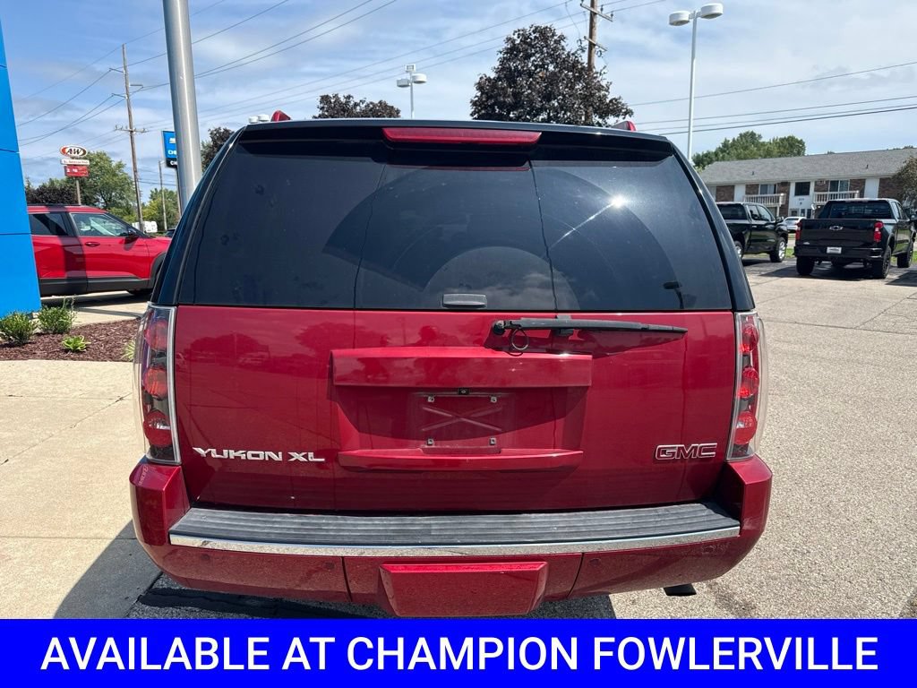 Used 2014 GMC Yukon XL Denali AWD/4WD image 4