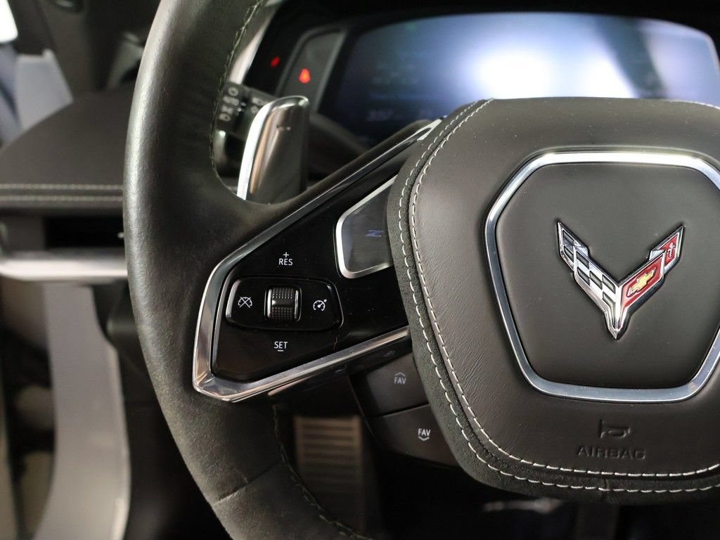 Used 2021 Chevrolet Corvette Stingray Premium Conv w/ Z51 Performance Package RWD image 40