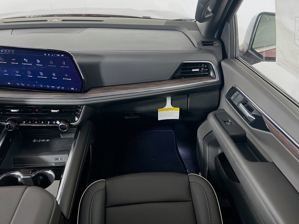 New 2026 Chevrolet Suburban Premier w/ LPO, Illumination Package image 24