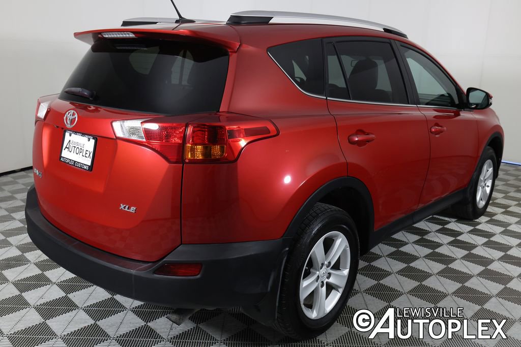 Used 2014 Toyota RAV4 XLE FWD image 5