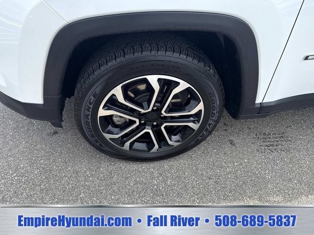 Used 2024 Jeep Compass Limited AWD/4WD image 11