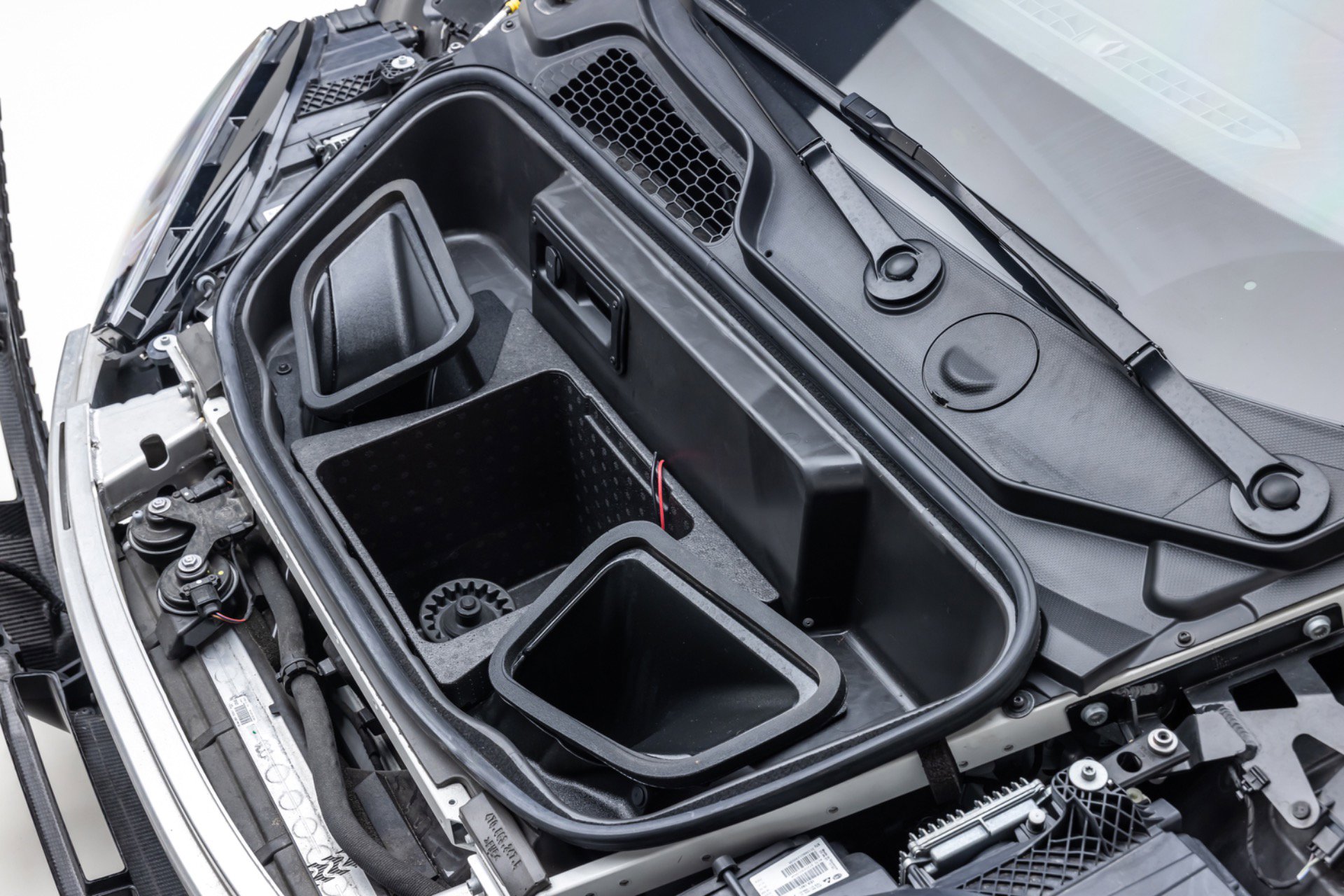 Used 2022 Lamborghini Huracan STO image 36