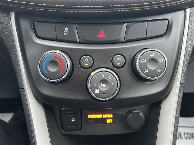 Used 2021 Chevrolet Trax LS w/ Tint and Cruise Package FWD image 21