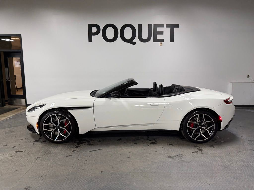 Used 2019 Aston Martin DB11 Volante image 1