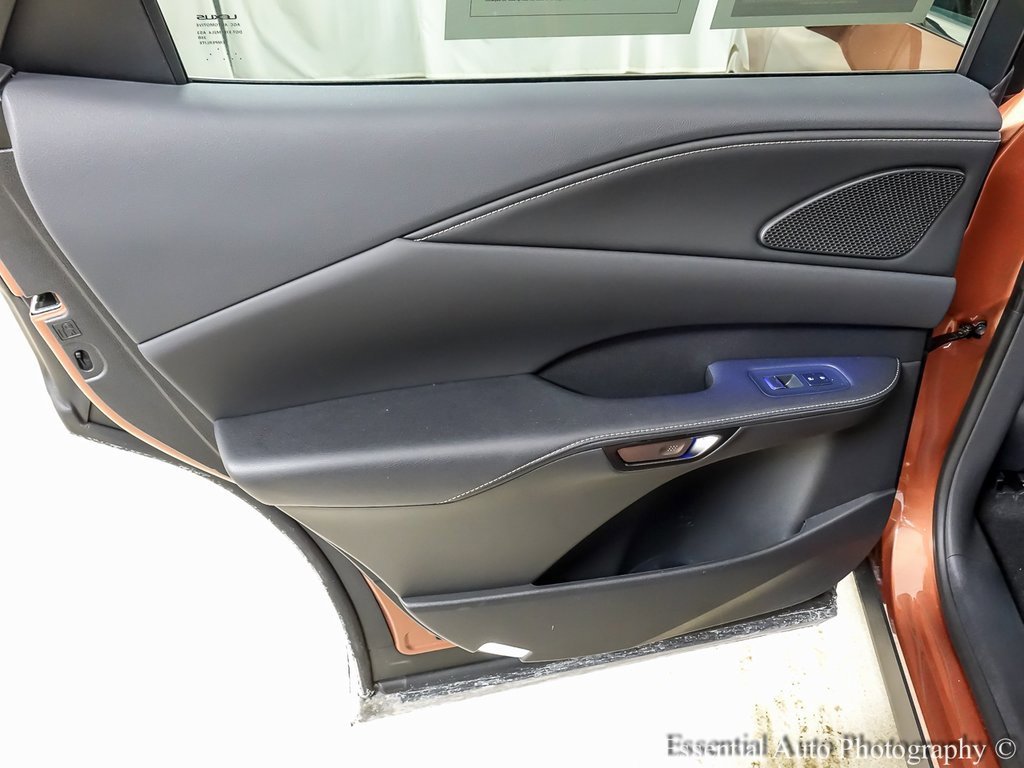 Used 2025 Lexus RX 350 Premium Plus w/ Convenience Package image 19