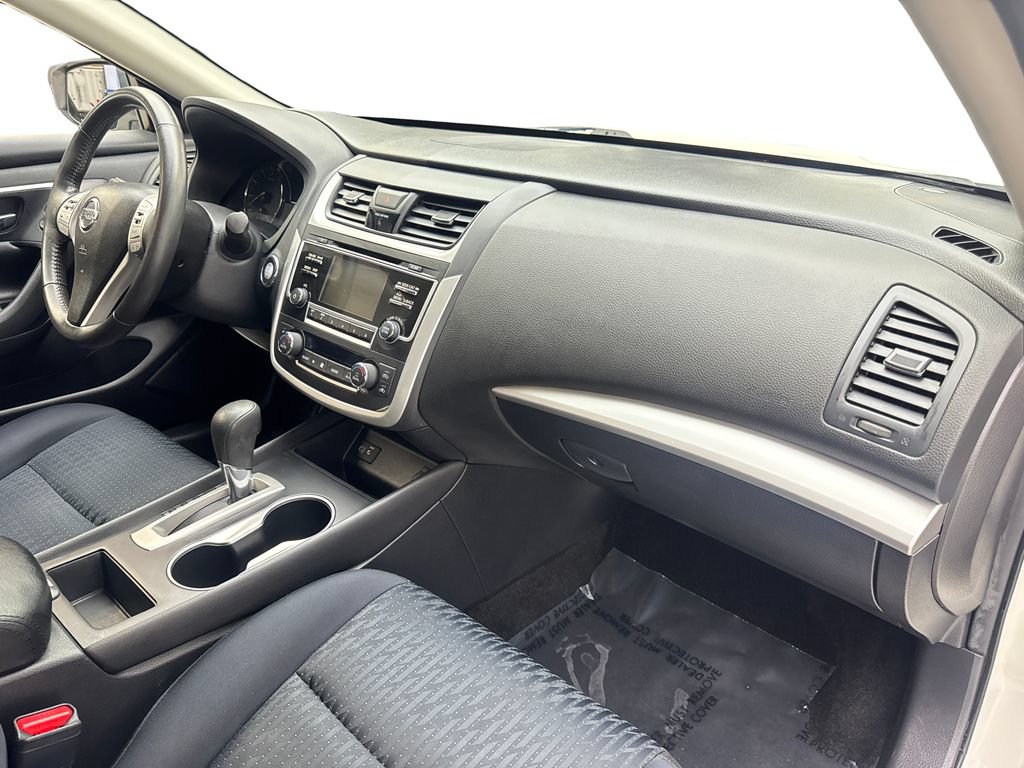 Used 2017 Nissan Altima 2.5 SV FWD image 50