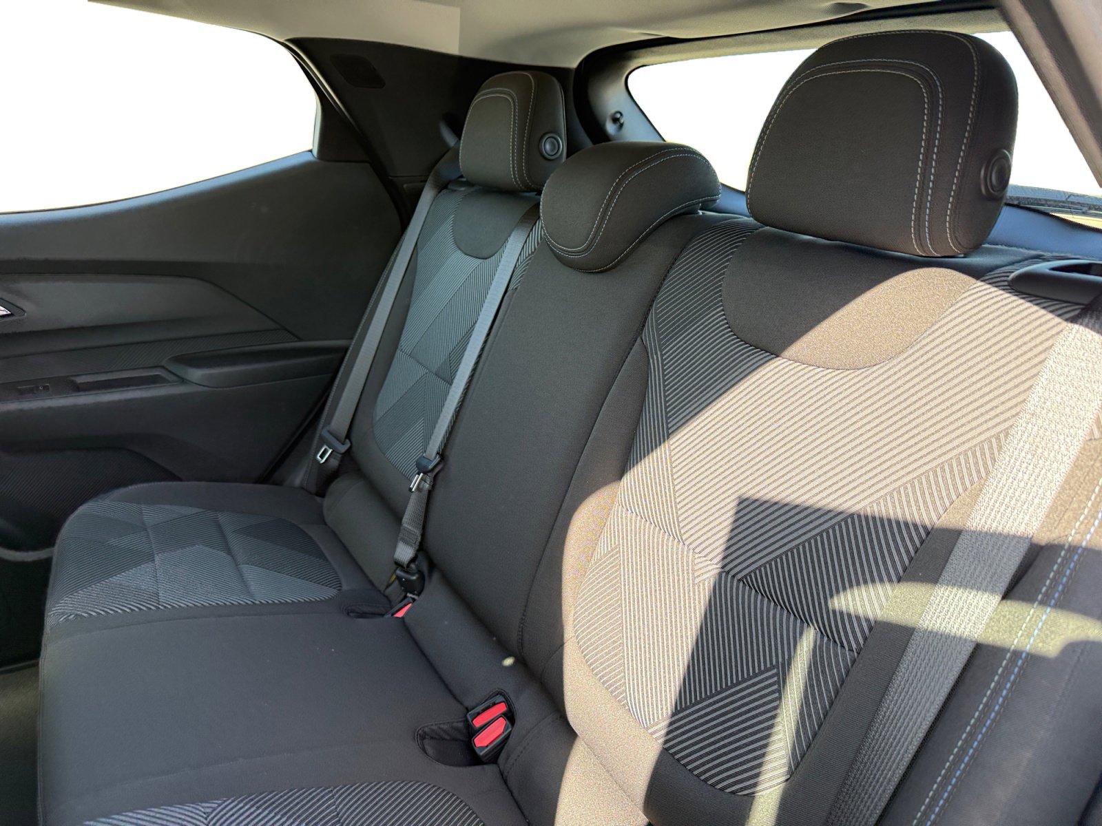 New 2027 Chevrolet Bolt LT w/ Comfort Package image 16