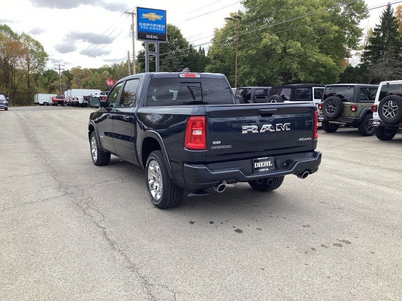 New 2026 RAM 1500 4x4 Crew Cab image 5