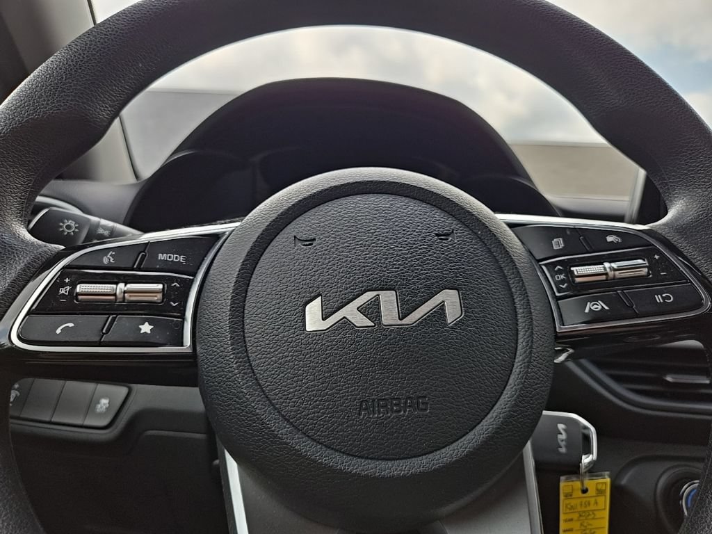 Certified 2023 Kia Forte LXS FWD image 13
