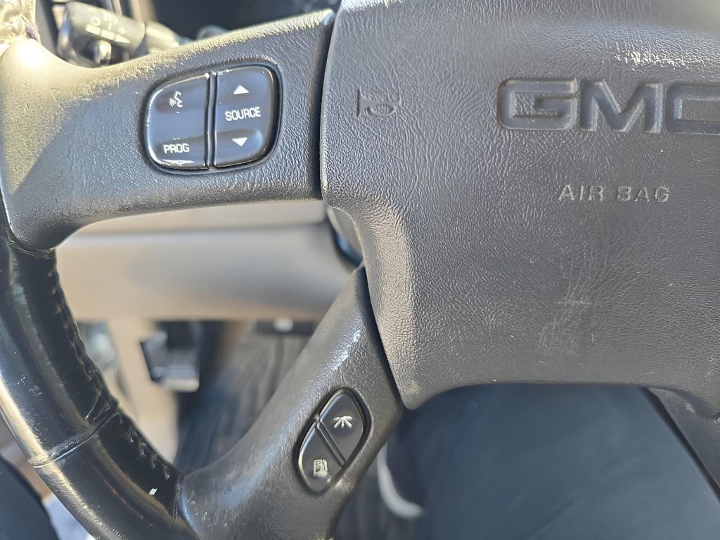 Used 2004 GMC Sierra 2500 SLT w/ Heavy-Duty Power Package image 17