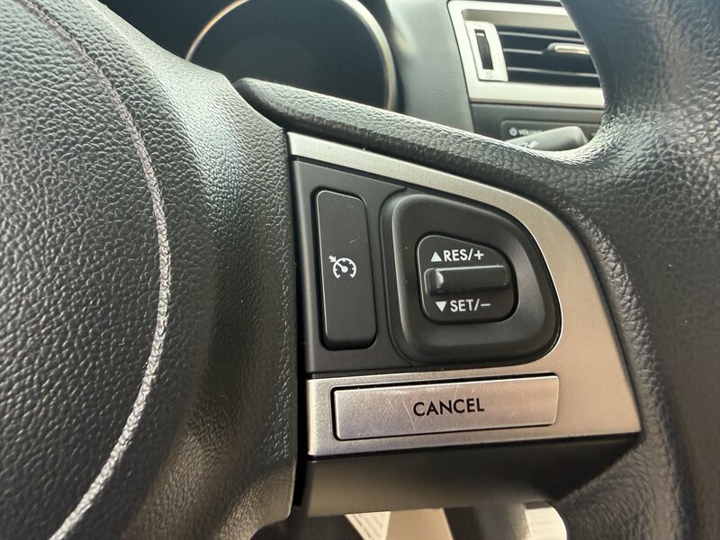 Used 2017 Subaru Outback 2.5i AWD/4WD image 28