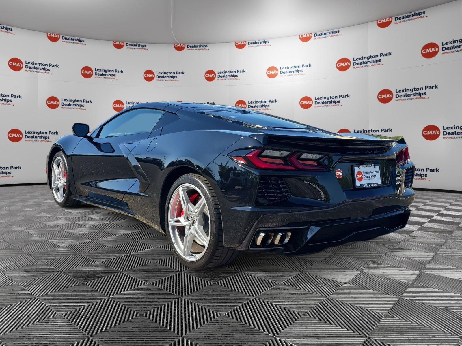 Used 2024 Chevrolet Corvette Stingray Coupe w/ Z51 Performance Package image 5