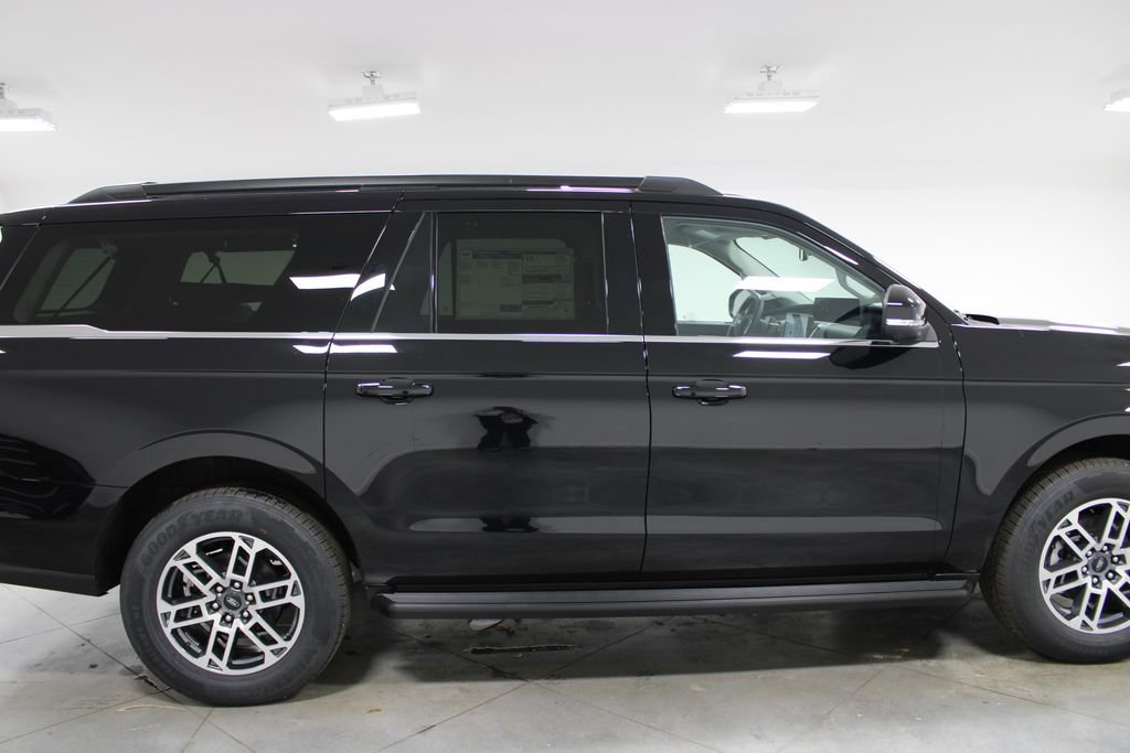 New 2026 Ford Expedition Max Active image 10
