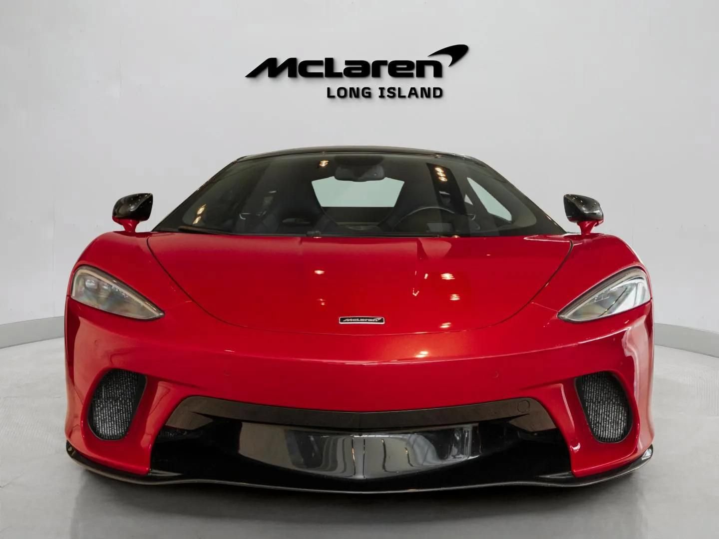Used 2022 McLaren GT RWD image 2