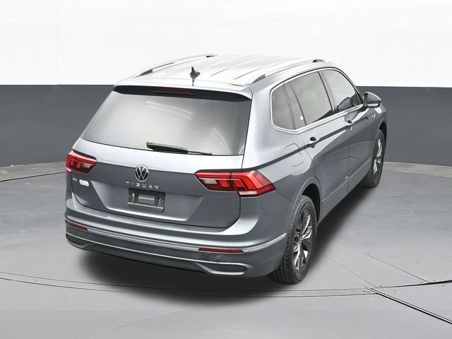 Used 2022 Volkswagen Tiguan SE image 63
