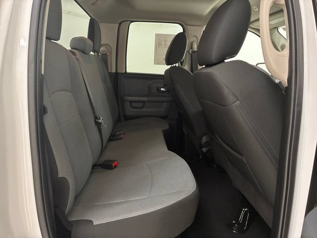 Used 2024 RAM 1500 Classic SLT AWD/4WD image 16