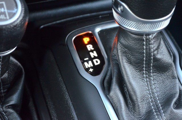 Used 2024 Jeep Wrangler Sport S image 29