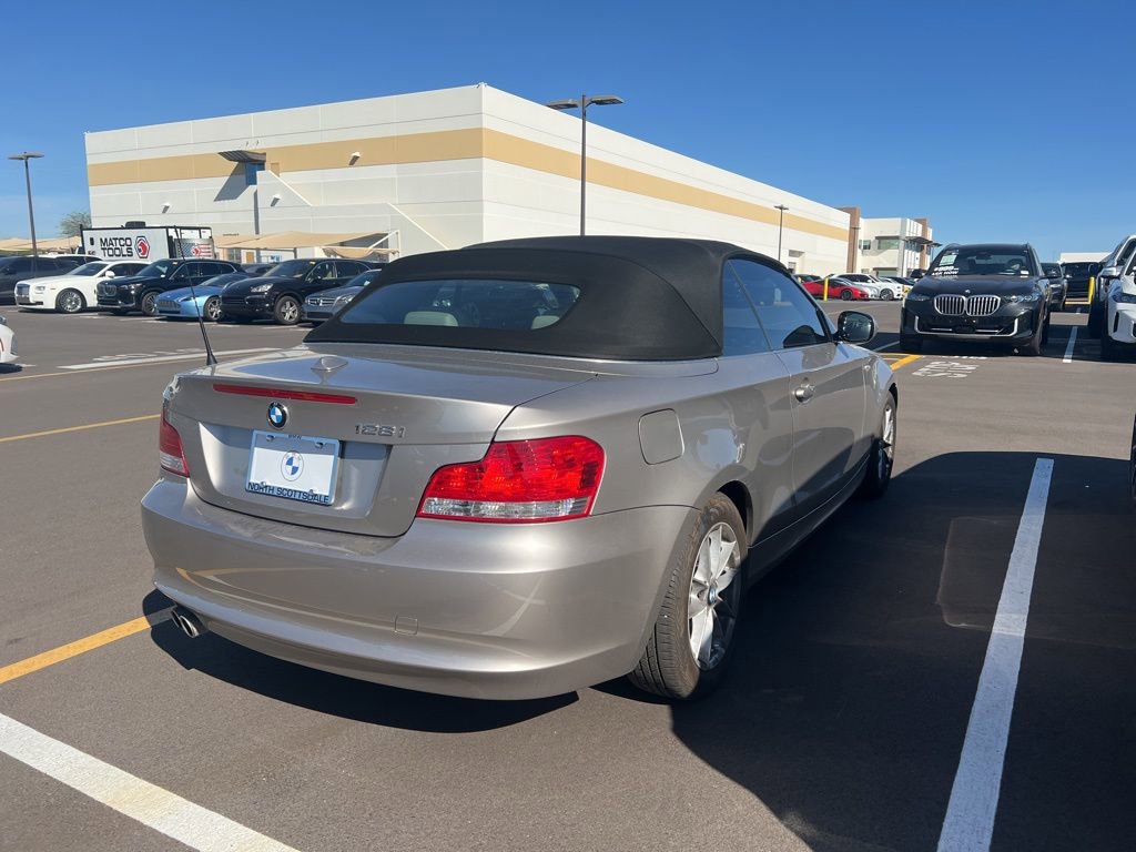 Used 2011 BMW 128i 128i image 6