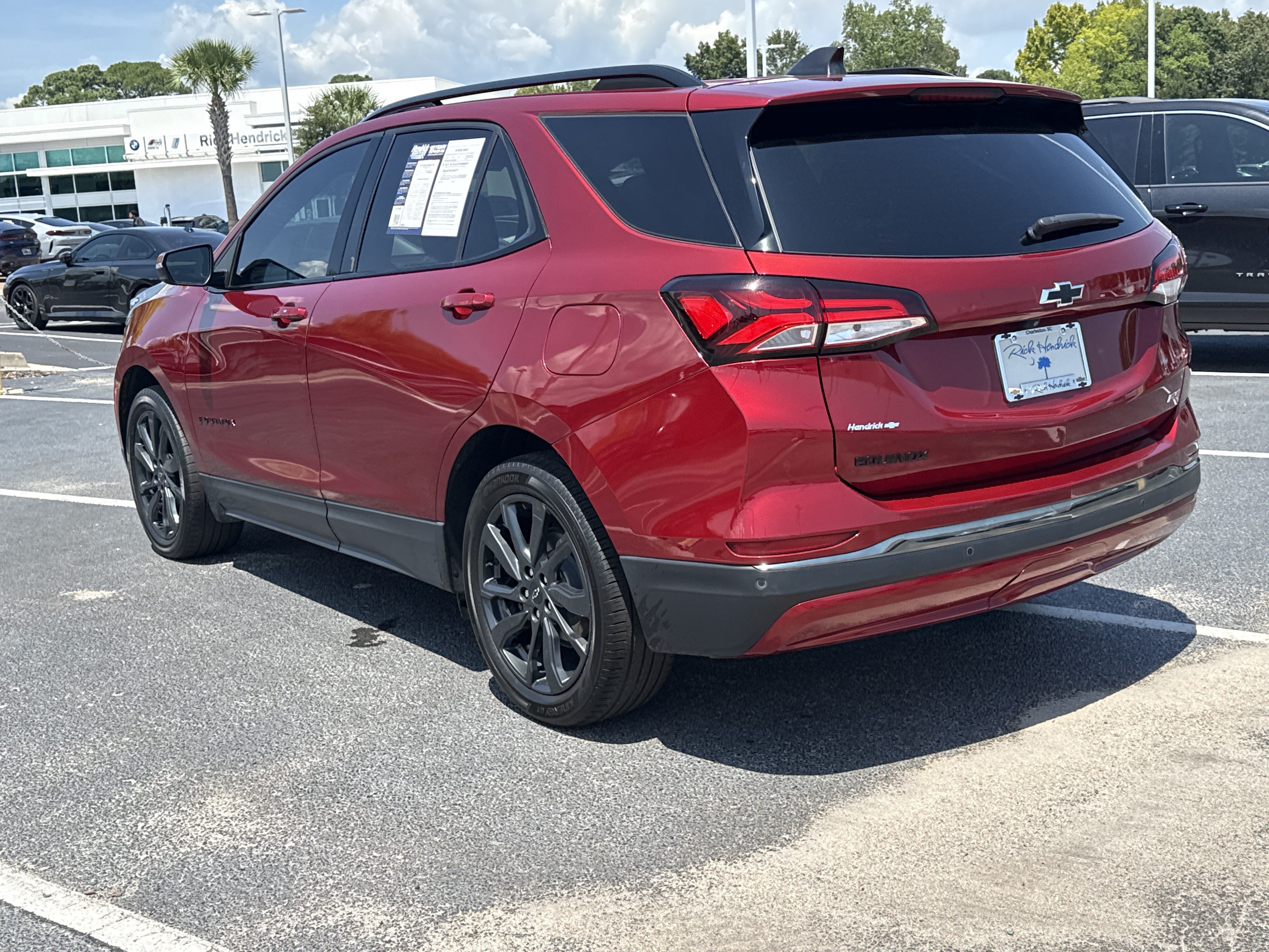 Used 2023 Chevrolet Equinox RS w/ RS Leather Package FWD image 15