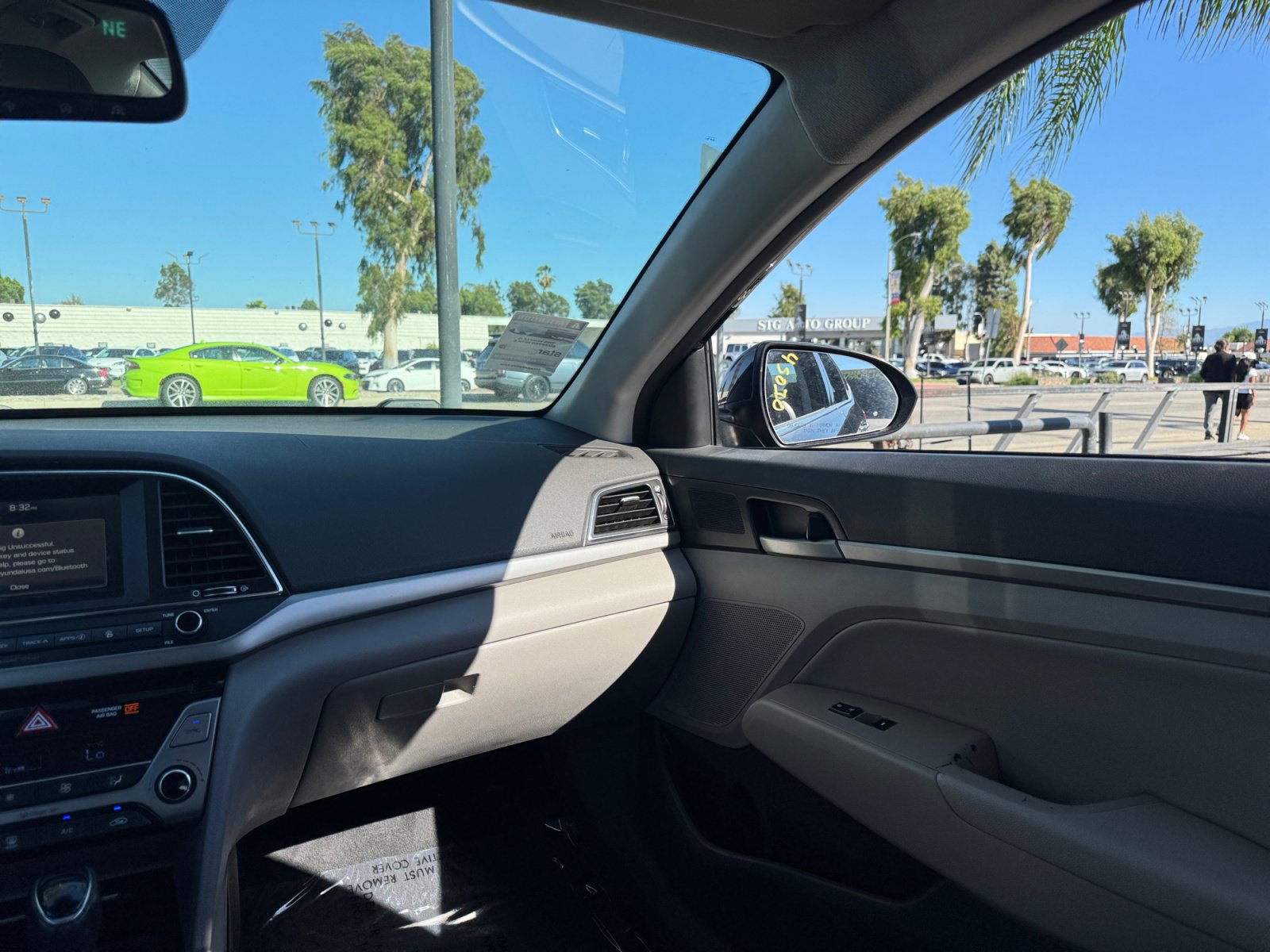 Used 2017 Hyundai Elantra Limited FWD image 21