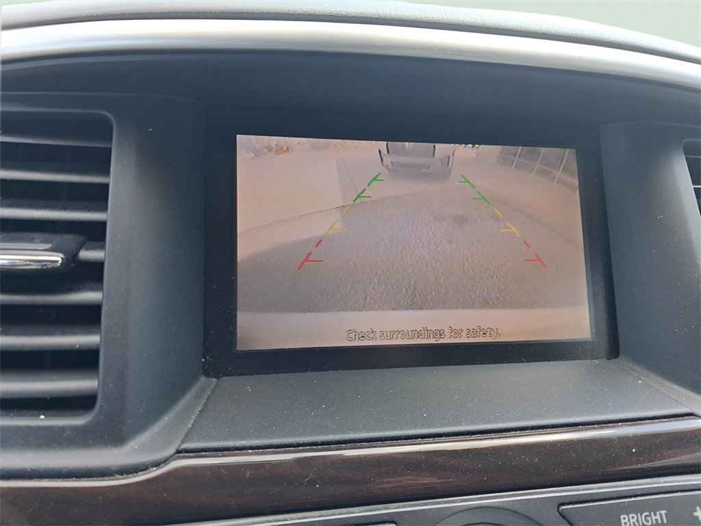 Used 2013 Nissan Pathfinder SL w/ Cargo Pkg image 25