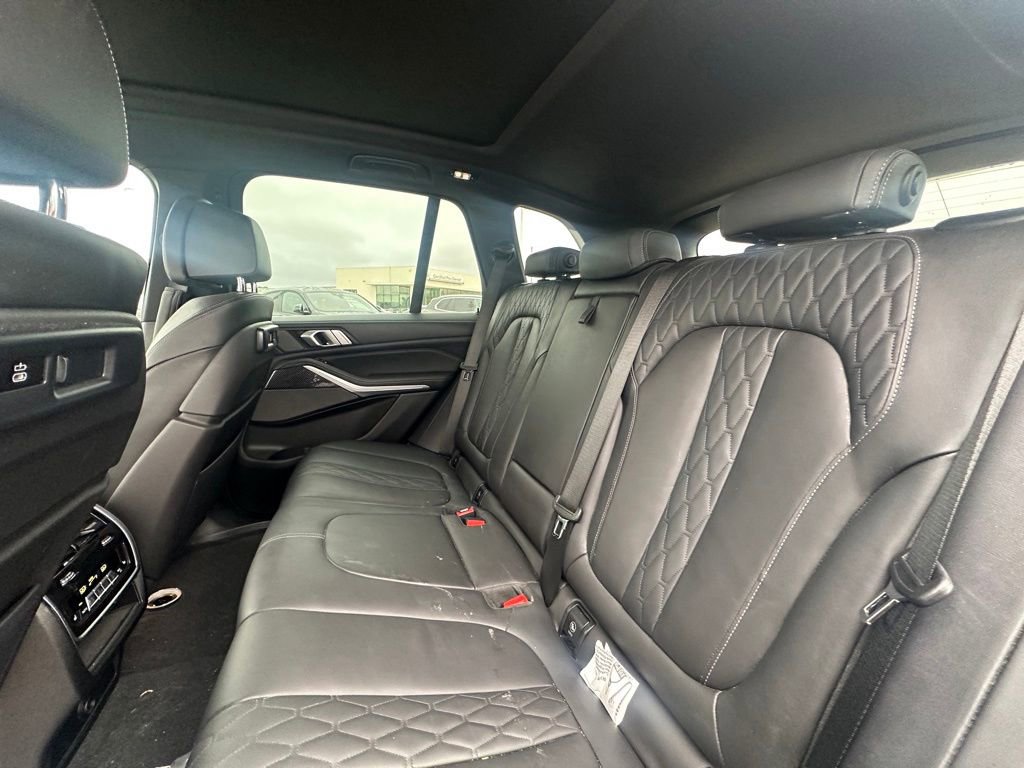 Certified 2022 BMW X5 M50i AWD/4WD image 8