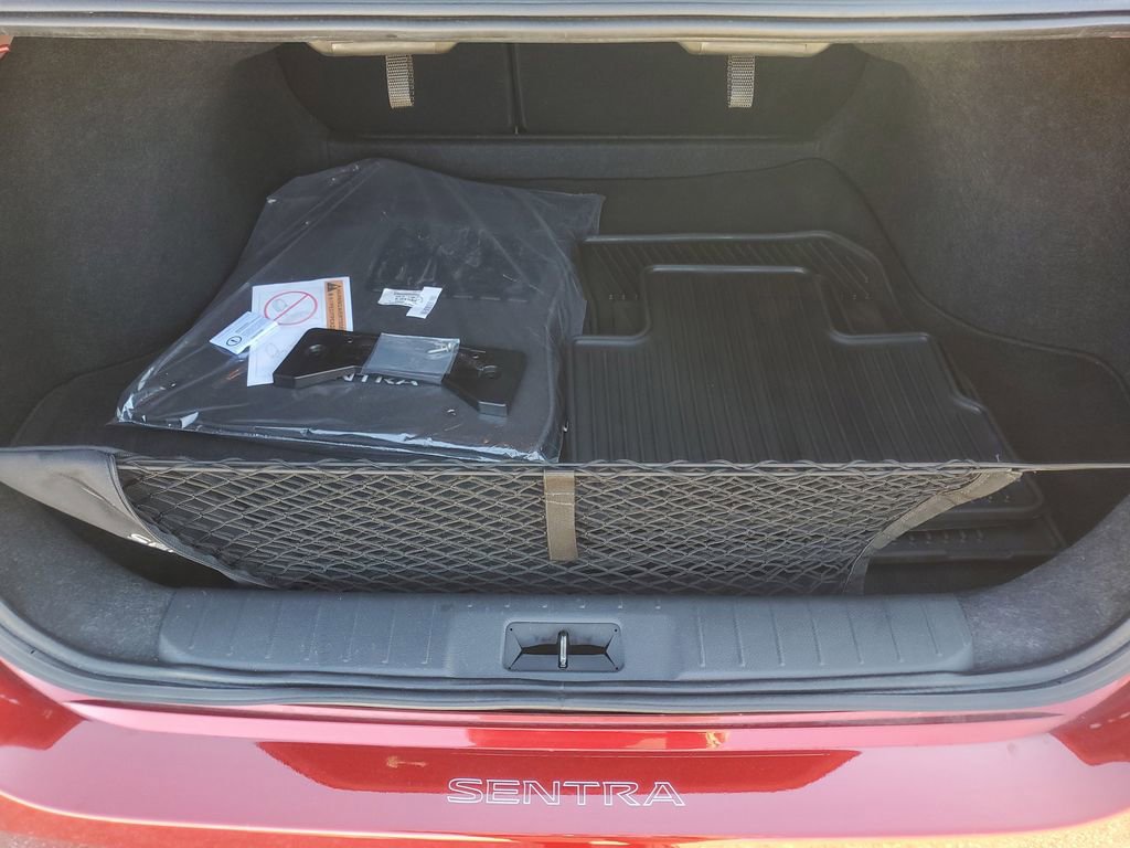 Used 2023 Nissan Sentra SV w/ Trunk Package image 8